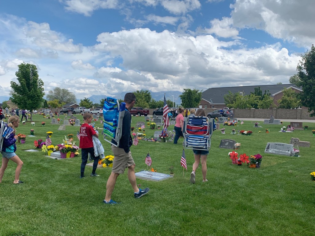 Riverton cemetary program